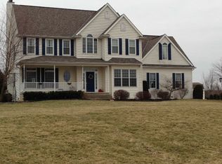41 Roland Ct, Pataskala, OH 43062