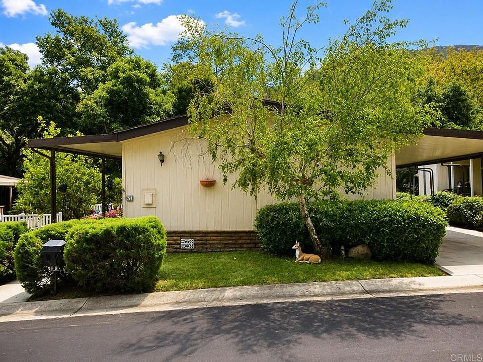 1st image of 8975 Lawrence Welk Dr Space 438