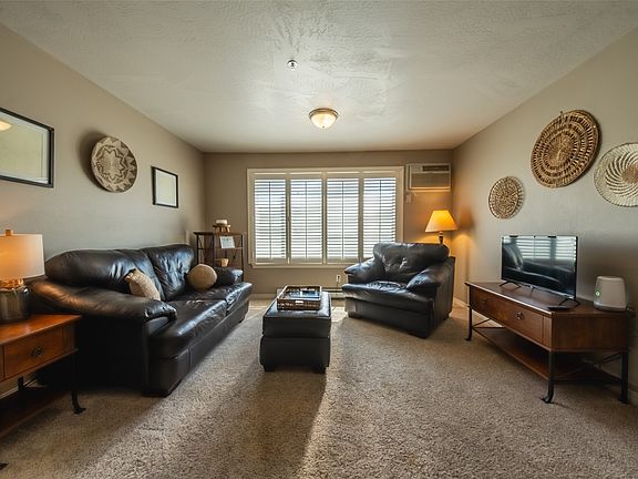 4th image of 1 Kootenai Ave APT 3