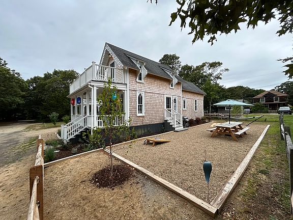 4th image of 9 Brunswick Ave