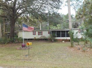 134 Michigan Dr, Inglis, FL 34449