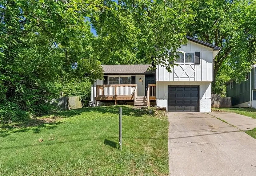 4404 Elledge Dr