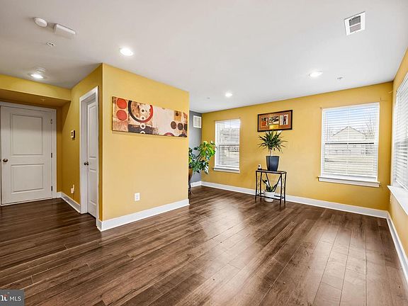 5th image of 22654 Observation Dr