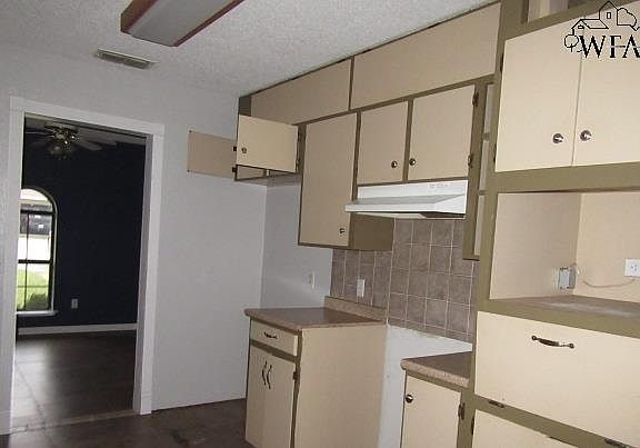 4th image of 1019 Jan Lee Dr