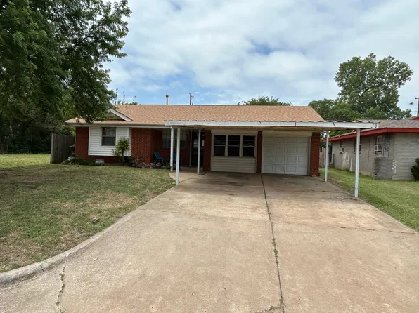1101 N Norman Ave, Moore, OK 73160