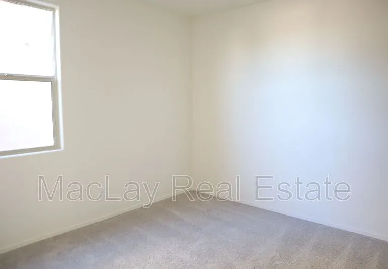 10676 W Golson Dr — Photo 8