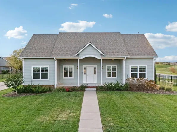 5181 N Brookstone St, Bel Aire, KS 67226