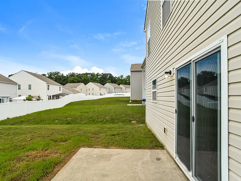 3031 Crabapple Ln — Photo 17