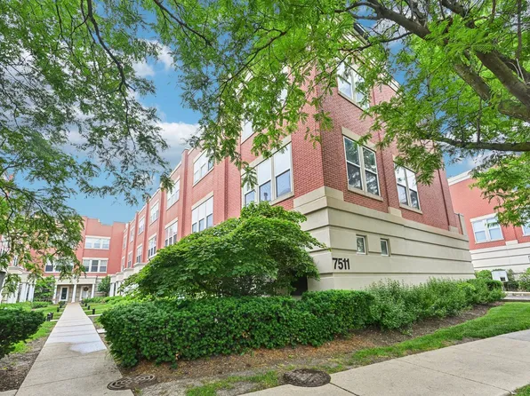 7511 Brown Ave APT N, Forest Park, IL 60130