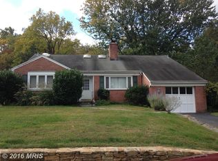 9716 Parkwood Dr, Bethesda, MD 20814