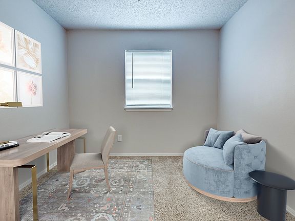 2nd image of 1207 Lakecrest Dr Unit 1203