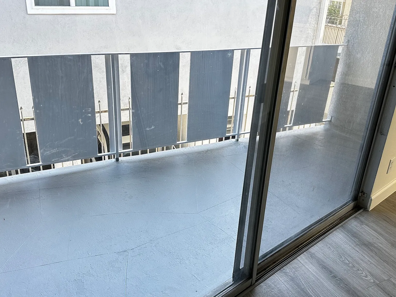 143 S Saint Andrews Pl — Photo 4