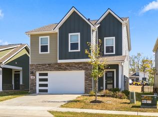 1164 Linn Cove Ct, Gallatin, TN 37066