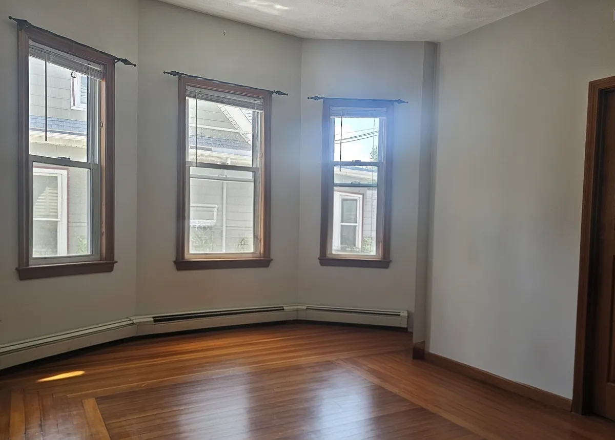 Living Room - 51 Elm St #2