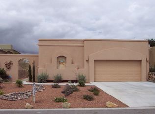 1555 Fairway Village Dr, Las Cruces, NM 88007