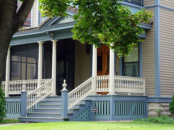 Front Porch Entry
