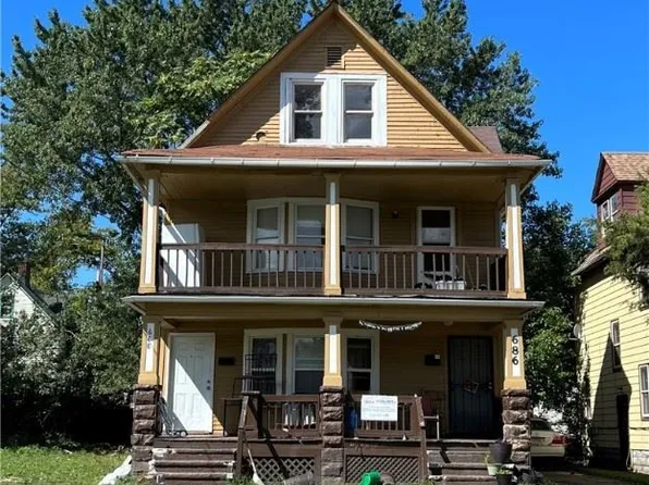 686 E 118th St, Cleveland, OH 44108