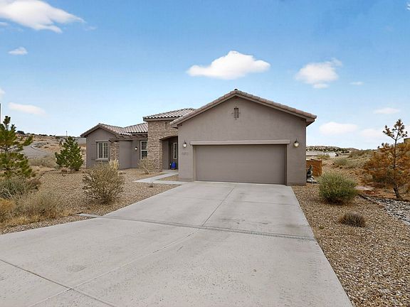 5th image of 5572 Barranca Overlook Ct NE