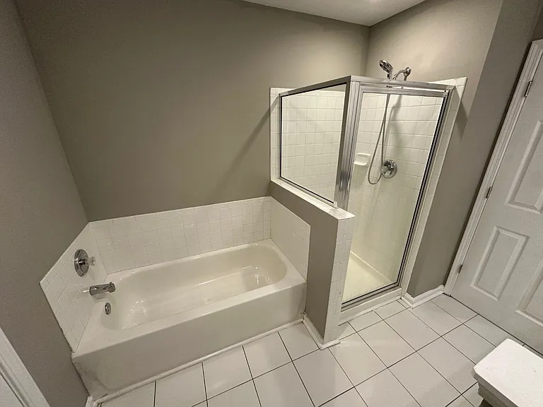 7040 Biltmore Trce — Photo 31