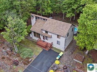 1117 Belaire Dr, East Stroudsburg, PA 18301