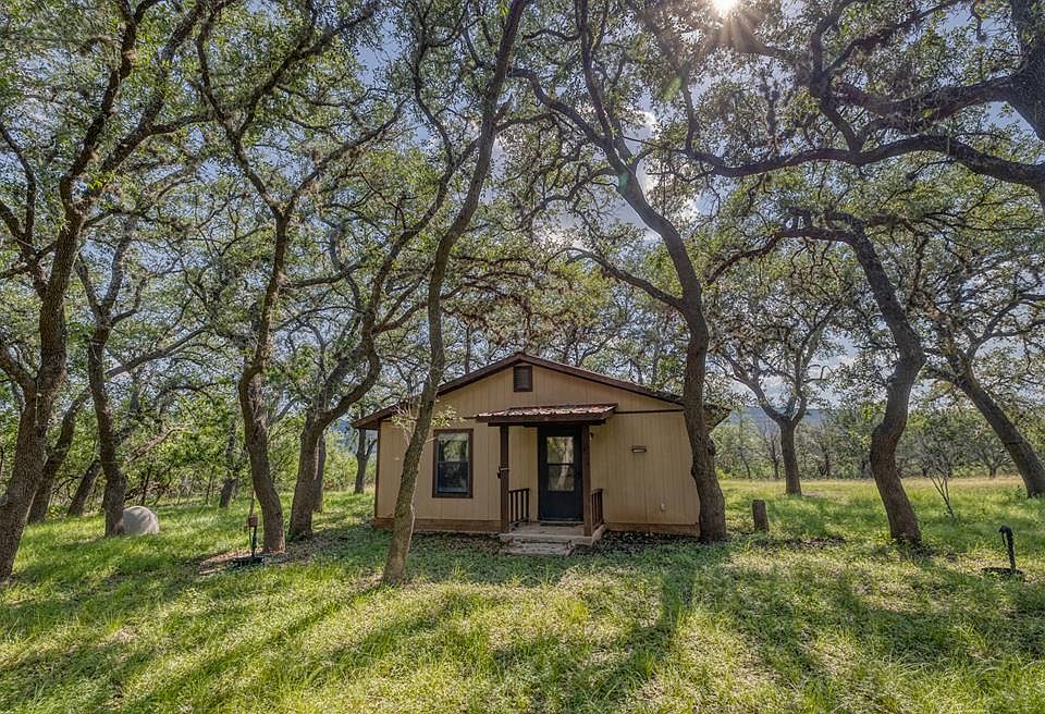 28212 N Highway 83, Concan, TX 78838 Zillow