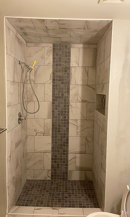 Master bathroom 