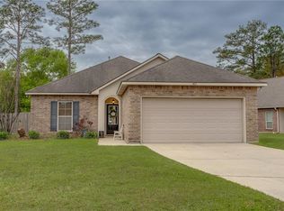 405 Oak Branch Dr, Covington, LA 70435