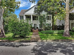 2348 McClendon St APT 3, Houston, TX 77030
