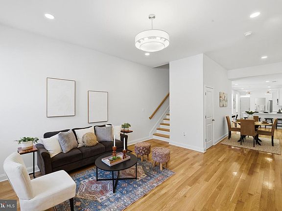 5th image of 109 S Fulton Ave