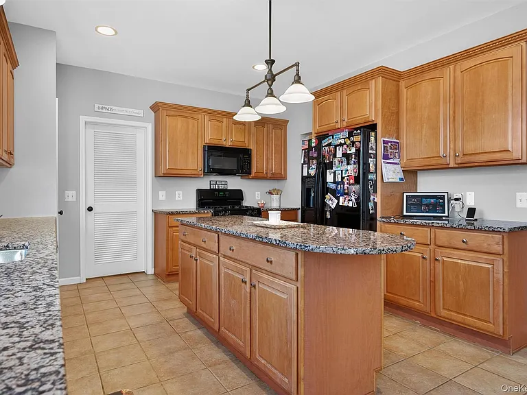 3 Moorefield Cir — Photo 12