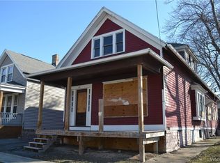 35 Peach St, Buffalo, NY 14204