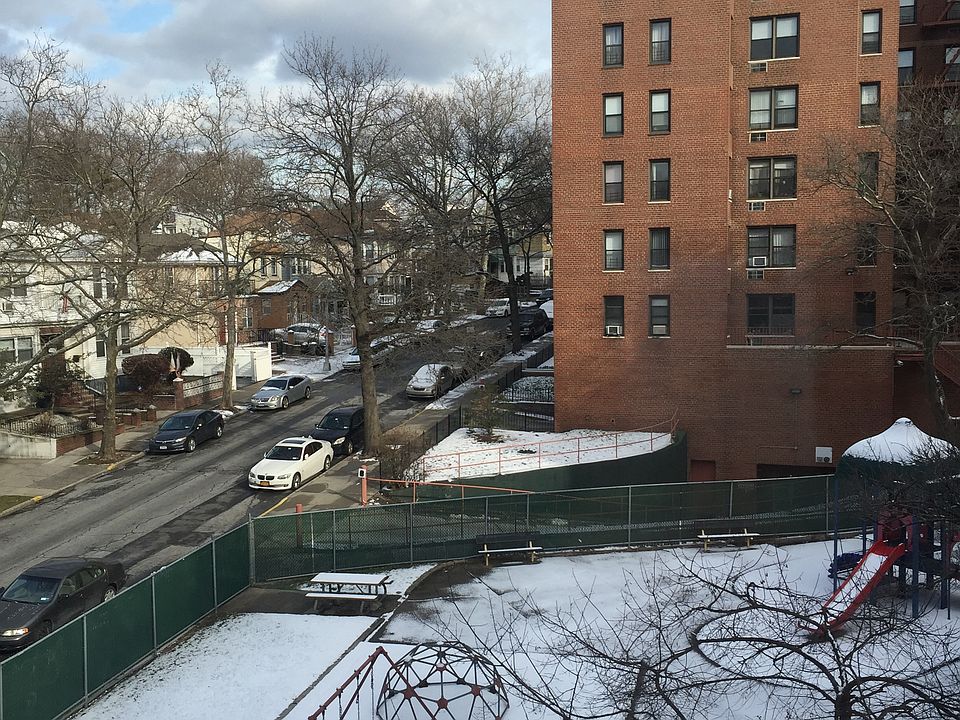 1st image of 13520 Hoover Ave APT 002J