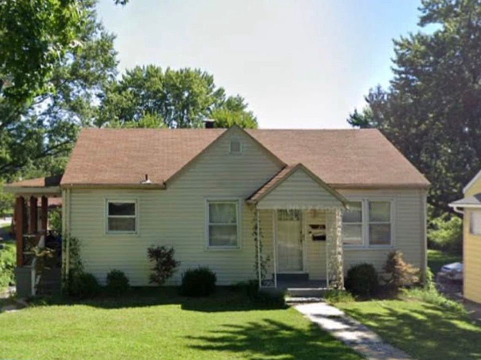 1st image of 7125 Manette Dr