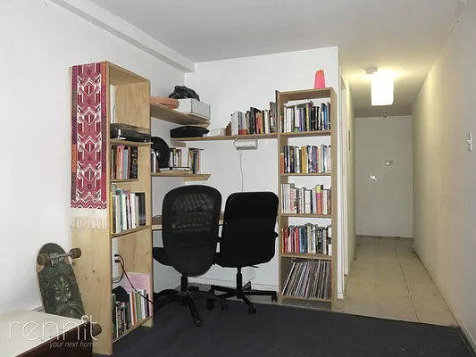 Rented by Rennit Inc. | media 76