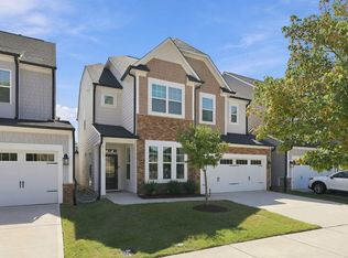 2102 Goudy Dr, Raleigh, NC 27615