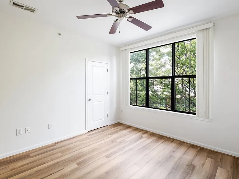 760 Walker Sq #3C — Photo 23