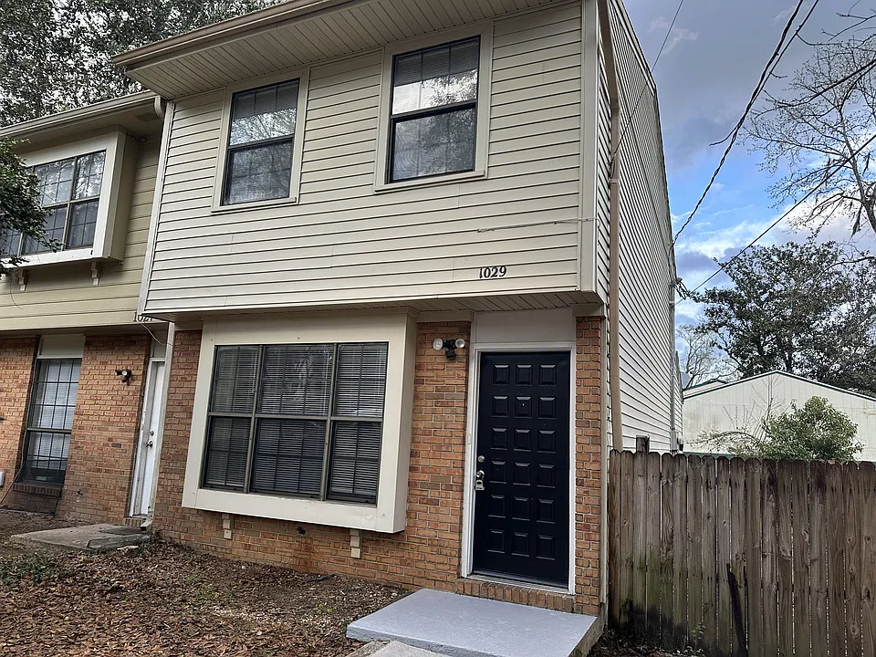 1029 Sutor Rd #1029
