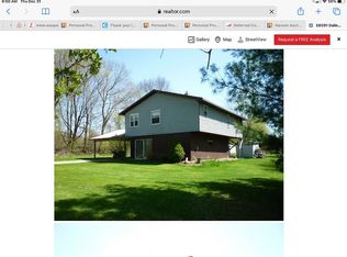 E8091 Dailey Rd, New London, WI 54961