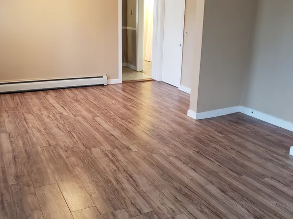 50 Brandon Rd #1, Dudley, MA 01571