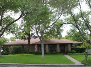 211 Meandering Way, Del Rio, TX 78840