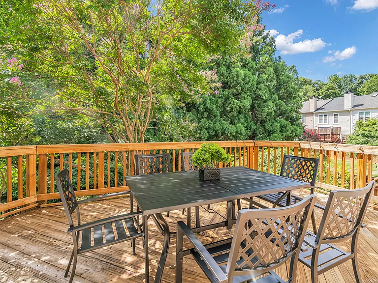 3874 Mohr Oak Ct — Photo 17