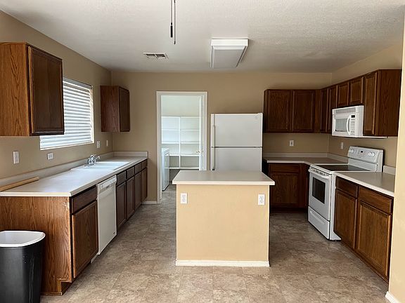Kitchen1_08232023