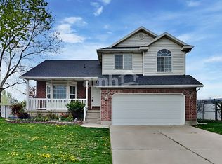 912 W 2450 N, Layton, UT 84041