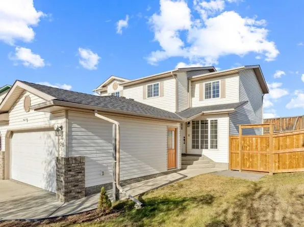 56 W Terrace Rd, Cochrane, AB T4C 1S5