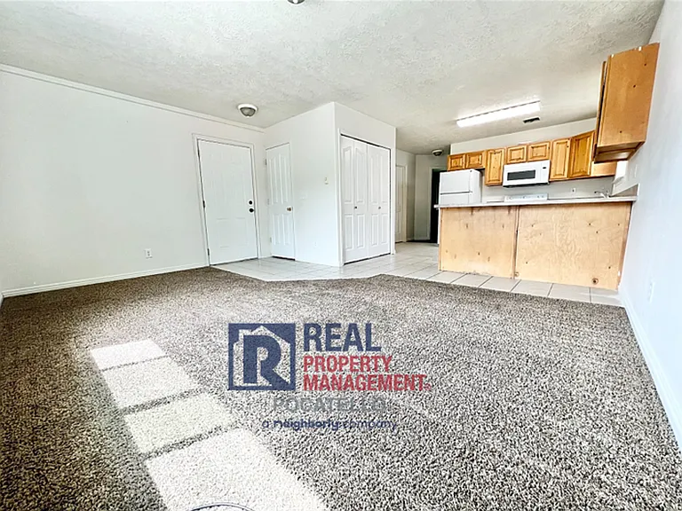 4361 Opal Ave — Photo 8