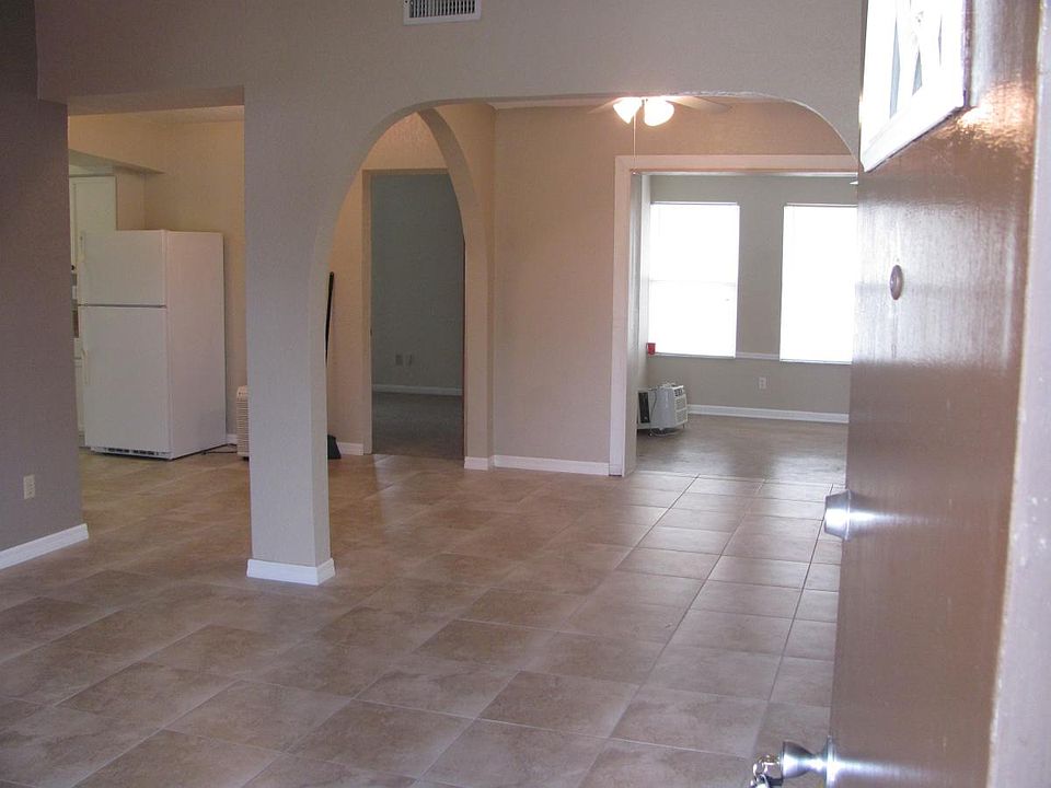 1st image of 2203 Barksdale Dr