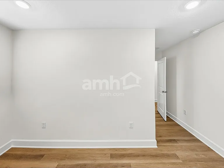 2709 Radha Way — Photo 7