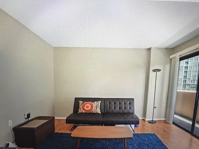 1 bed, 600 sqft, $2,100 — Photo 4