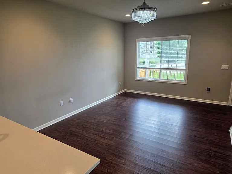 2316 Hazeltine Pl — Photo 9