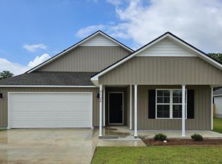 2008 Derbyshire Ln, Hahira, GA 31632